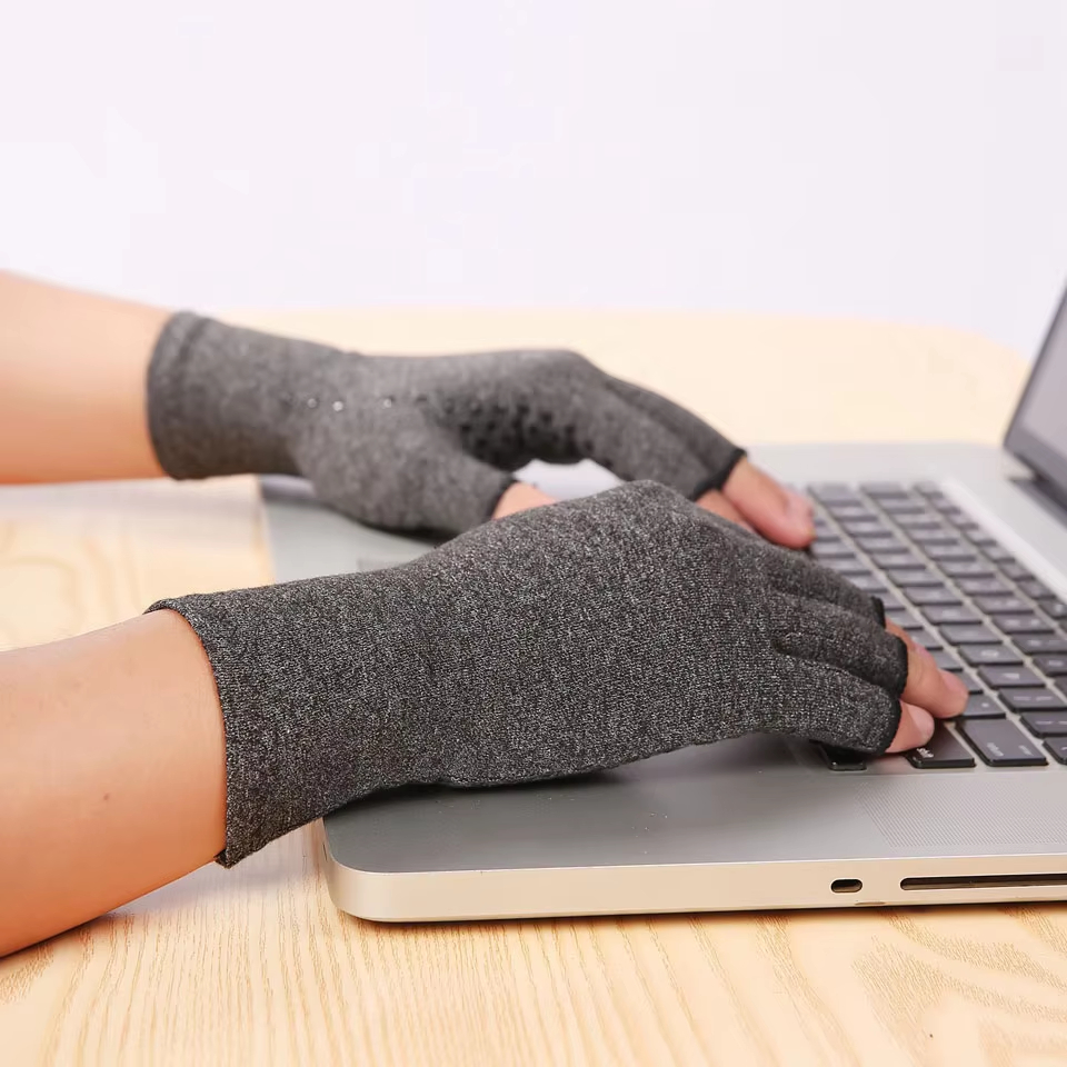 LOOGDEEL Half Finger Inflammat - Cycling Glove Padded review and price